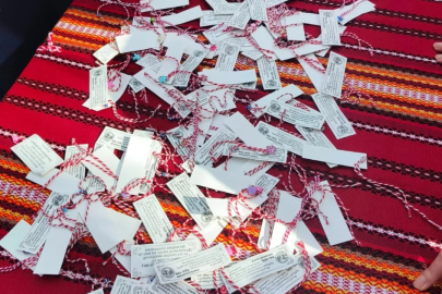 Bursa Orhangazi'de baharın müjdecisi 'Marteniçka' geleneği yaşatılıyor