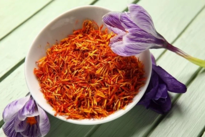 Çiçeğin içinden servet çıkıyor! 200 gramı tam altınla eş değer...