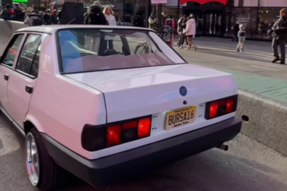 Bursa plakası New York sokaklarında!