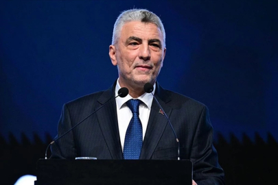 Ticaret Bakanı Bolat: İran sınırındaki gümrük kapılarında günübirlik geçişler durduruldu