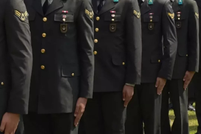 Kara Kuvvetleri'ne FETÖ operasyonu! Çok sayıda asker gözaltına alındı