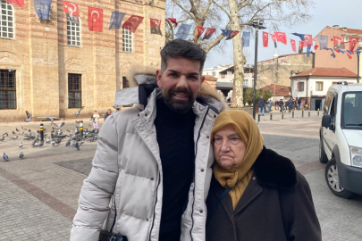 Bursa'da Mehmet Çevik sahnelere ara verdi, Ramazan'da maneviyata yöneldi