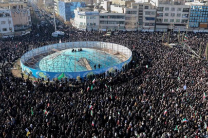 Hamaney için Tahran'da 3 gün cenaze töreni düzenlenecek