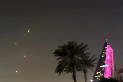 Suudi Arabistan 2 seyir füzesi ve 9 İHA'nın engellendiğini açıkladı