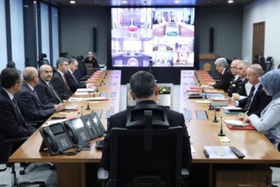 İçişleri Bakanı Çiftçi, sınır illerin valileri ile güvenlik toplantısı yaptı