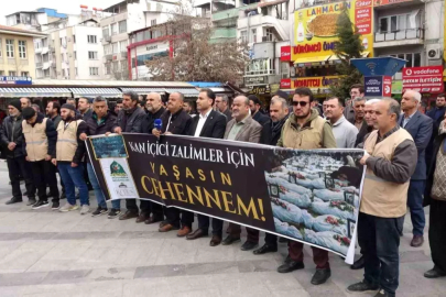 Gaziantep'te ABD ve İsrail'in İran'a yönelik saldırıları protesto edildi