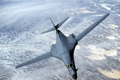 İran'a büyük operasyon sinyali: ABD B-1 ve B-2 uçakları İngiltere'ye hareket etti