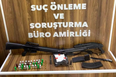 İzmir'de gasp ve yağma iddiasıyla 3 şüpheli yakalandı