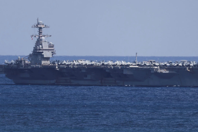 ABD'nin en büyük uçak gemisi "USS Gerald R. Ford" Kızıldeniz'de