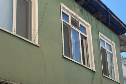 Açık camdan şüphelendiler, yaşlı kadının öldüğü ortaya çıktı!