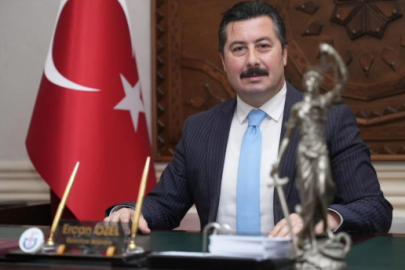 Başkan Ercan Özel'den 8 Mart mesajı: "Kadınlar toplumun mimarıdır"