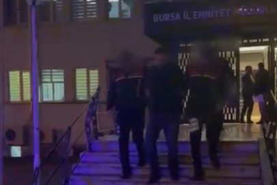 Bursa’da ‘dur’ ihtarına uymadı, evinden uyuşturucu ve silah çıktı