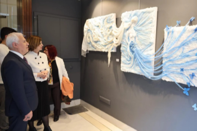 Bursa'da ipek kültürü canlanıyor: Kadınların eserleri sergilendi