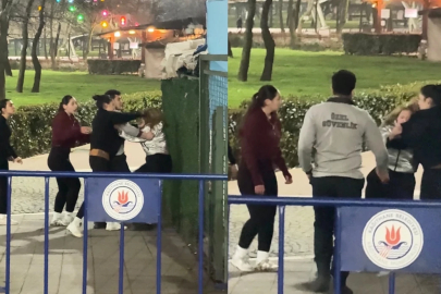 Lise öğrencilerinin kavgasında tekme ve yumruklar havada uçuştu