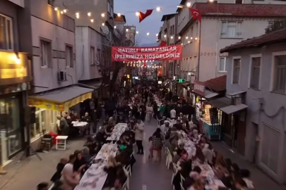 Bursa'da dev iftar! 3000'den fazla vatandaş...