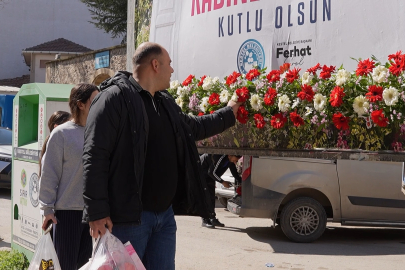 8 Mart’ta Kestel Çiçek Açtı: Başkan Erol’dan Kadınlara Zarif Jest
