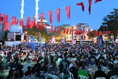 Bursa Büyükşehir Belediyesi'nin iftar programlarında sıra Orhangazi'de!