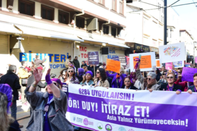 Bursalı Kadınlardan özgürlük ve eşitlik yürüyüşü