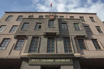 MSB'den son dakika açıklaması: İran'dan Türk hava sahasına giren bir balistik füze imha edildi