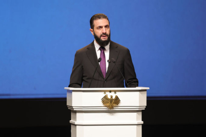 Şara: Lübnan Cumhurbaşkanı'nı Hizbullah'ı silahsızlandırmada destekliyoruz