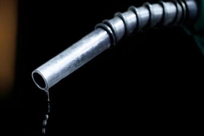 Sırbistan, petrol ihracatını geçici olarak yasakladı