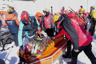 Uludağ’da Gerçeği Aratmayan Çığ Tatbikatı