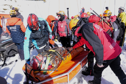 Uludağ’da Gerçeği Aratmayan Çığ Tatbikatı