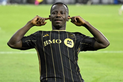 Bahis oynayan iki futbolcuya ömür boyu men cezası