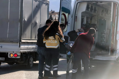 Bursa'da köprülü kavşakta kaza!