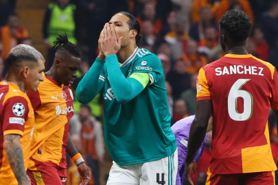 Davinson Sanchez, Liverpool deplasmanında yok