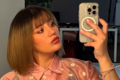 Gizem Karaca kızıyla yeni paylaşım yaptı: Kule işinde bayağı ilerledim