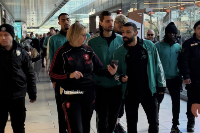 Liverpool oyuncuları Galatasaray maçı öncesi AVM gezdi