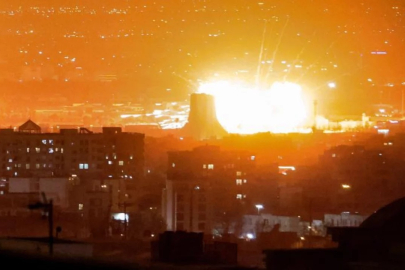 Tahran'da bilanço ağırlaşıyor! En az 460 ölü...