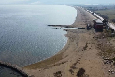 İznik Gölü ile ilgili tartışmalar sürüyor! Fatura çiftçiye kesildi, sanayiye yaptırım yok...