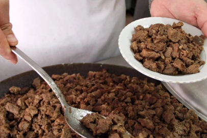 Çipi tabaktan çıktı, yarış atını kavurma yapmışlar