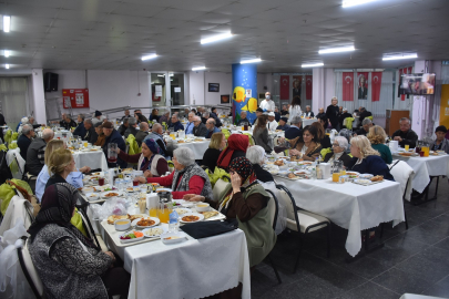 Bursa Busader’den Anlamlı İftar