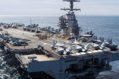 Gerald Ford uçak gemisinde yangın çıktı!