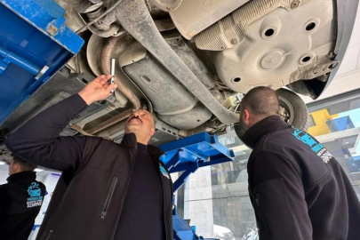 Satış sonrası ekspertize götürdü! Aracın alt kısmından çıkan şoke etti