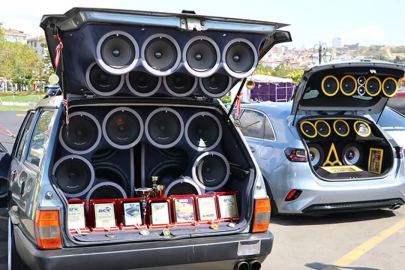 Araçlara sonradan görüntü ve ses sistemi taktıranlar dikkat! 21 bin TL cezası var