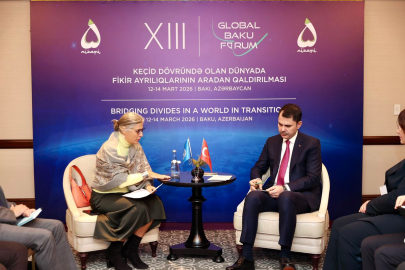 Bakan Kurum, BM Habitat İcra Direktörü Rossbach ile görüştü