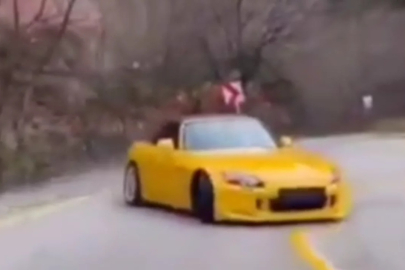 Bursa'da drift yaptığı görüntüleri paylaştı! Jandarmaya yakalandı...