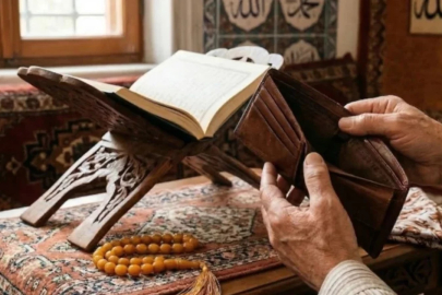 Ramazan'ın son cuması bu duaları okuyanın cüzdanı boş kalmıyor!