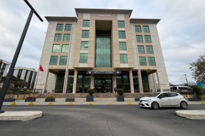 Trabzon'da boşanma aşamasındaki eşi öldüren şüpheli hakim karşısına çıktı