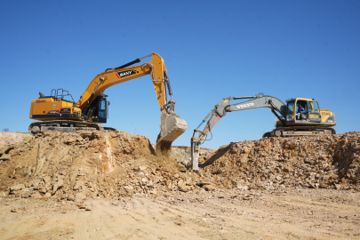 Yenişehir Sanayi Üssüne Dönüşüyor: Başkan Ercan Özel’den Yesan Ve Ygs’ye Ziyaret