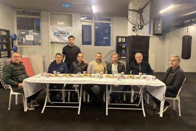 Altunizade Boks Kulübü, geleneksel iftar programında bir araya geldi