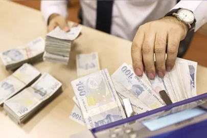 Bankalar Ramazan Bayramı öncesi duyurdu! Tam 50 bin TL emekli maaşı promosyonu