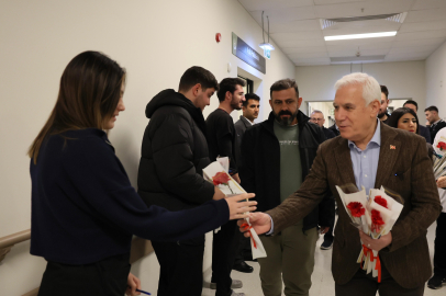 Başkan Bozbey'den sağlık çalışanlarına ziyaret