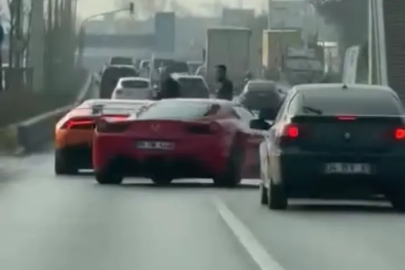 Bursa'da lüks otomobiller trafik kurallarını hiçe saydı