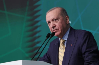 Cumhurbaşkanı Erdoğan: Sadece yaşatmanın ve insani değerlerin peşindeyiz