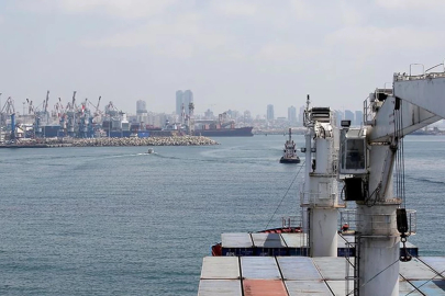 İran’dan BAE’deki limanlar için tahliye uyarısı